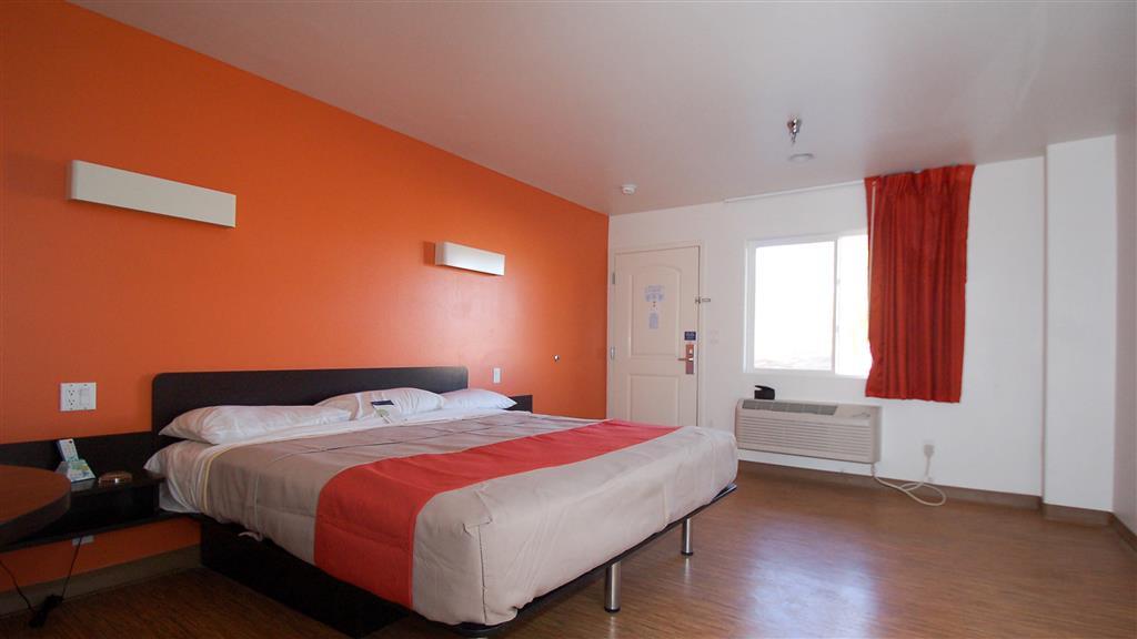Hawthorn Suites Victorville Quarto foto
